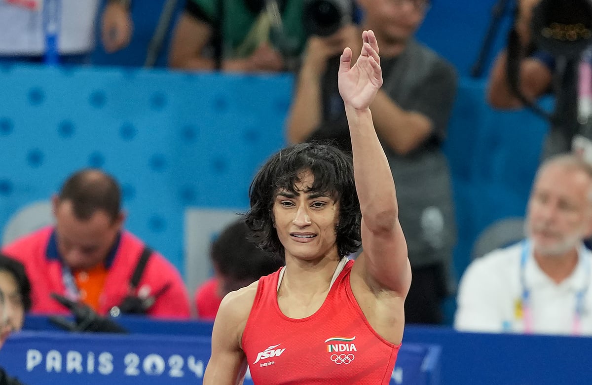 Ace Wrestler Vinesh Phogat Disqualified For Being Overweight Ahead Of Final ace-wrestler-vinesh-phogat-disqualified-for-being-overweight-ahead-of-final